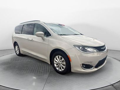 Used 2017 Chrysler Pacifica Touring-L
