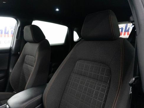 Certified 2023 Honda HR-V Sport image 16