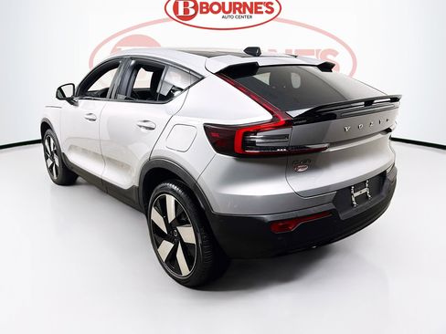 Used 2023 Volvo C40 P8 Recharge Ultimate image 10