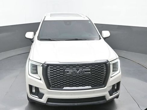 Used 2023 GMC Yukon Denali Ultimate AWD/4WD image 14