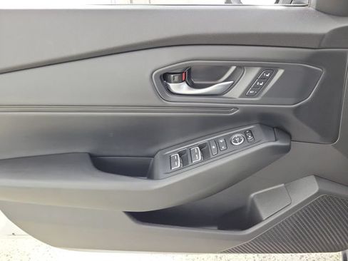 Used 2024 Honda Accord EX-L image 22