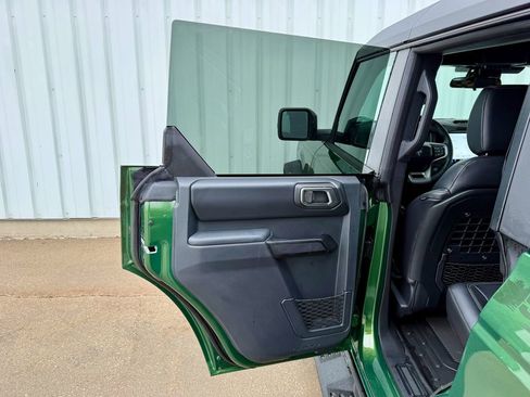 New 2025 Ford Bronco Badlands image 14