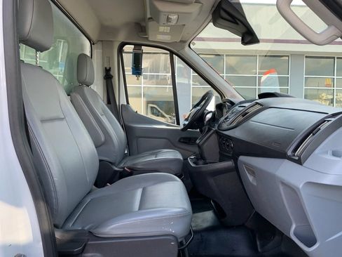 Used 2019 Ford Transit 350 156 DRW RWD image 22