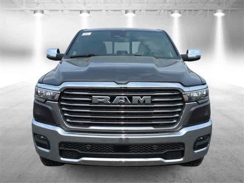New 2025 RAM 1500 Laramie image 3