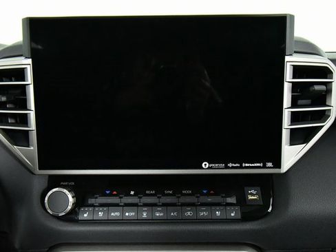 Used 2024 Toyota Sequoia Limited image 4