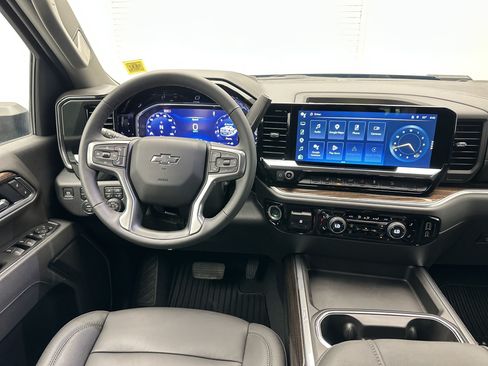 Certified 2026 Chevrolet Silverado 2500 LT w/ Trail Boss Package AWD/4WD image 4