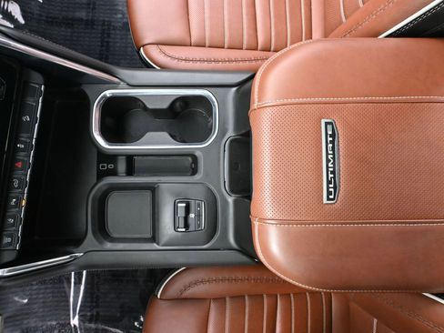 Used 2025 GMC Sierra 3500 Denali Ultimate image 41