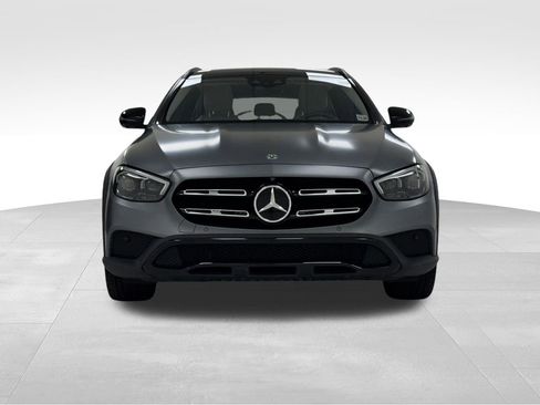 Used 2021 Mercedes-Benz E 450 4MATIC All-Terrain Wagon image 2