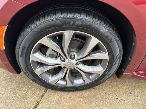 Used 2017 Chrysler Pacifica Limited FWD image 29