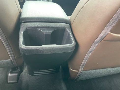Used 2021 Toyota Tacoma Limited AWD/4WD image 28