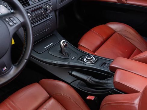 Used 2013 BMW M3 Convertible RWD image 38