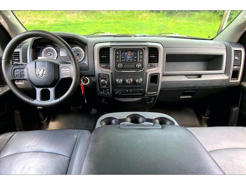 Used 2015 RAM 1500 Express AWD/4WD image 13