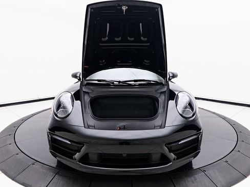 Used 2024 Porsche 911 Carrera S image 21