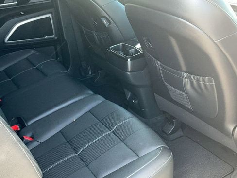 Used 2021 Kia Telluride EX w/ Towing Package image 16