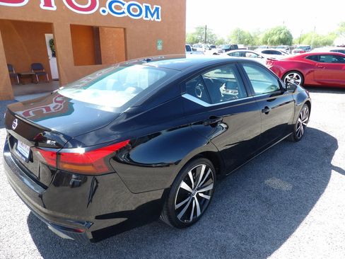 Used 2021 Nissan Altima 2.5 SR image 8