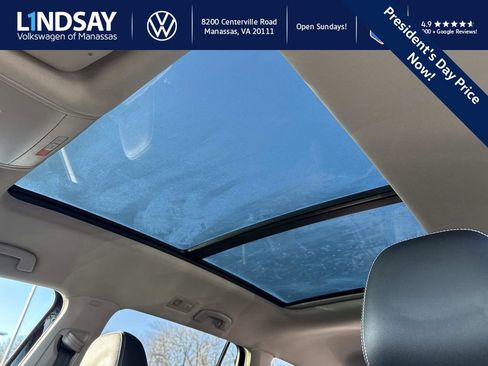 Used 2023 Volkswagen Atlas SEL image 18