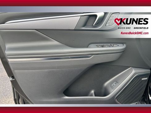 New 2026 Buick Enclave Sport Touring w/ Super Cruise Package image 20