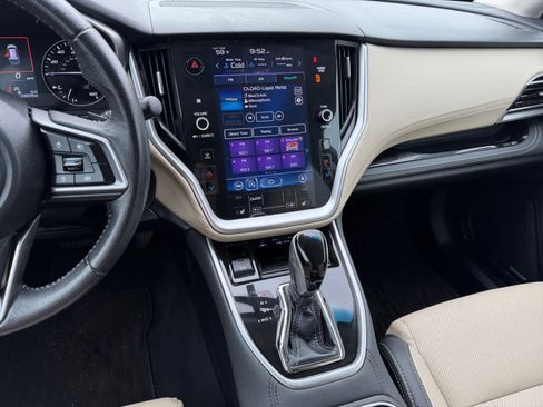 Certified 2022 Subaru Outback Limited image 14