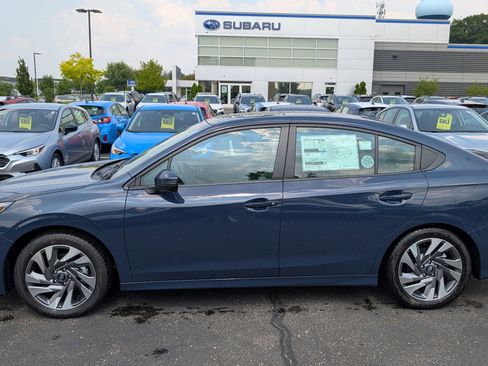 New 2025 Subaru Legacy Limited image 4