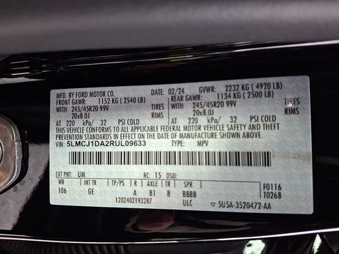 Certified 2024 Lincoln Corsair AWD w/ Equipment Group 101A image 26