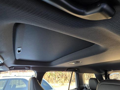 New 2026 Subaru Outback Limited image 9