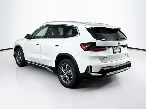 Used 2025 BMW X1 xDrive28i AWD/4WD image 5