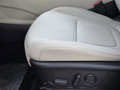 New 2026 Hyundai Tucson SEL image 17