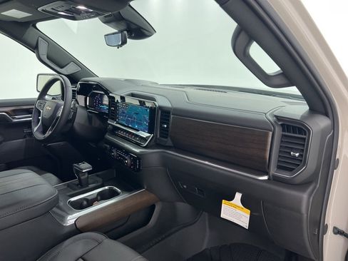 New 2026 Chevrolet Silverado 1500 High Country image 28