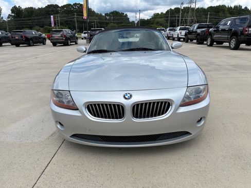 Used 2003 BMW Z4 3.0i RWD image 3