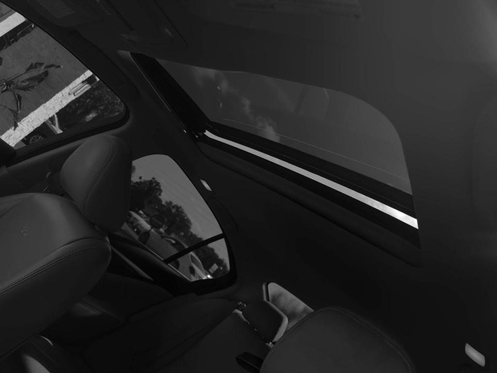 Used 2014 INFINITI Q50 Premium w/ Technology Package RWD image 40