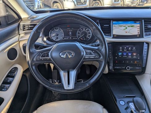 Used 2019 INFINITI QX50 Essential w/ Proassist Package image 17