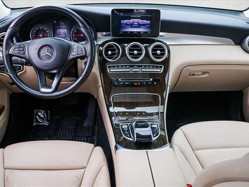 Used 2016 Mercedes-Benz GLC 300 4MATIC image 23