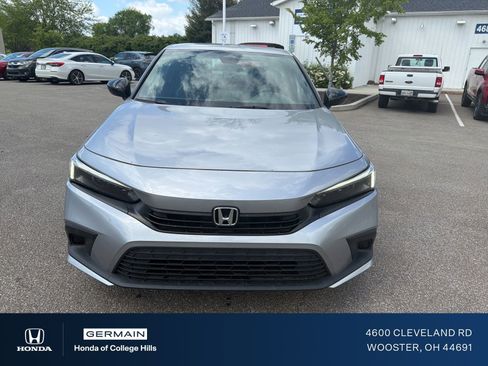 Certified 2024 Honda Civic Sport image 2