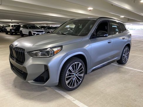 Used 2023 BMW X1 xDrive28i w/ Premium Package AWD/4WD image 1