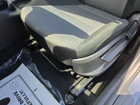 Used 2021 Kia Soul LX FWD image 27
