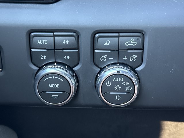 New 2026 GMC Sierra 2500 AT4 w/ AT4 Premium Plus Package AWD/4WD image 25