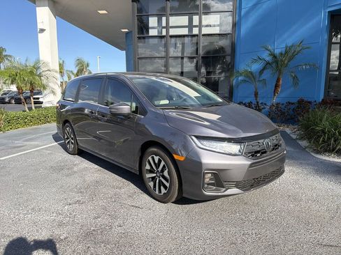 New 2026 Honda Odyssey EX-L image 5