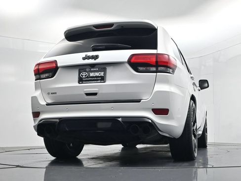 Used 2018 Jeep Grand Cherokee Trackhawk AWD/4WD image 61