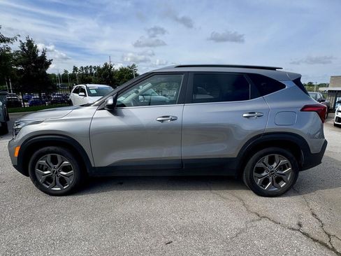 Used 2024 Kia Seltos S AWD/4WD image 2