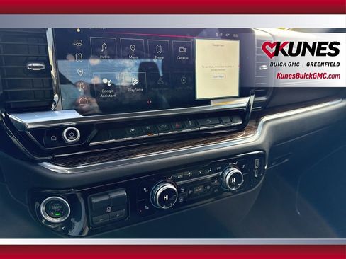 Used 2024 GMC Sierra 1500 Elevation image 23