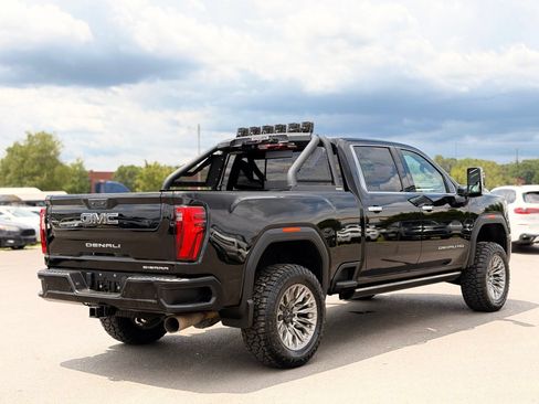 Used 2024 GMC Sierra 2500 Denali Ultimate w/ Max Trailering Package AWD/4WD image 14