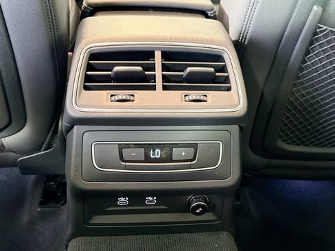 Used 2021 Audi A6 3.0T Premium w/ Convenience Package image 24