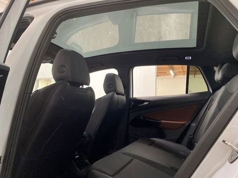 Used 2022 Volkswagen ID.4 Pro S RWD image 29