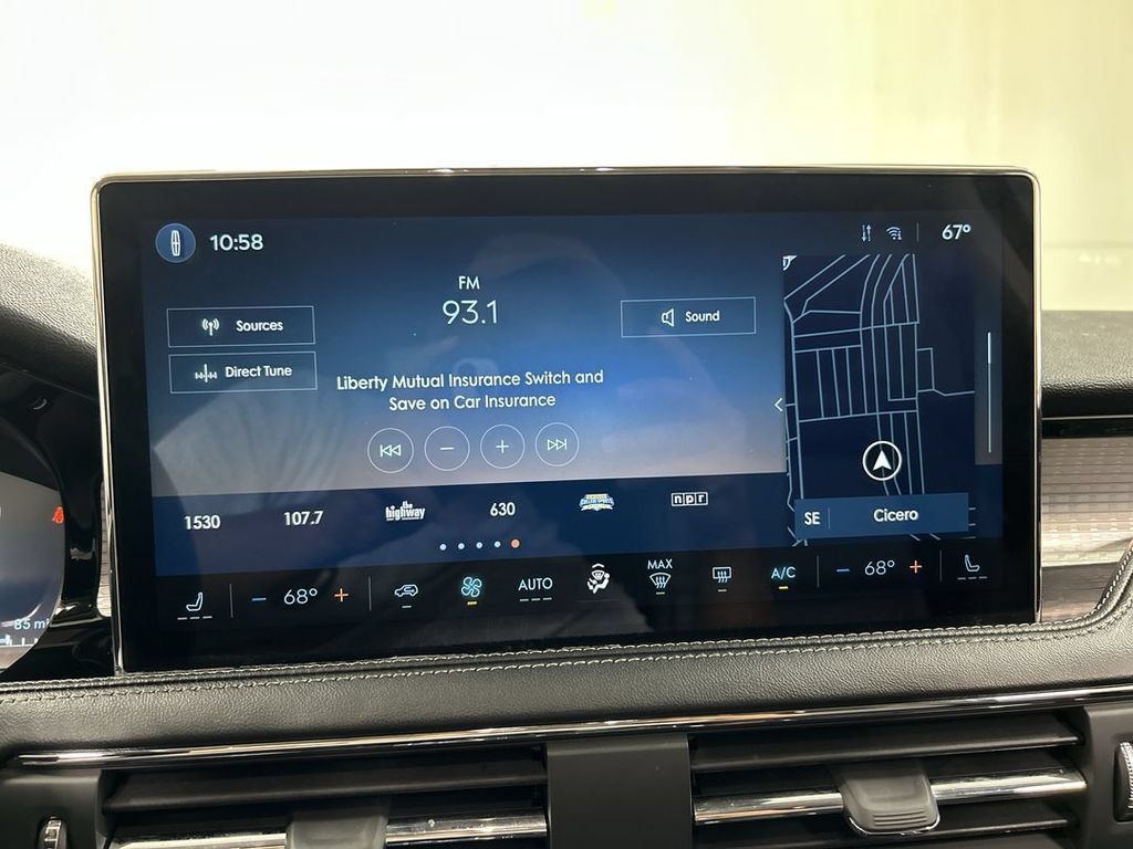 Used 2023 Lincoln Corsair AWD image 14