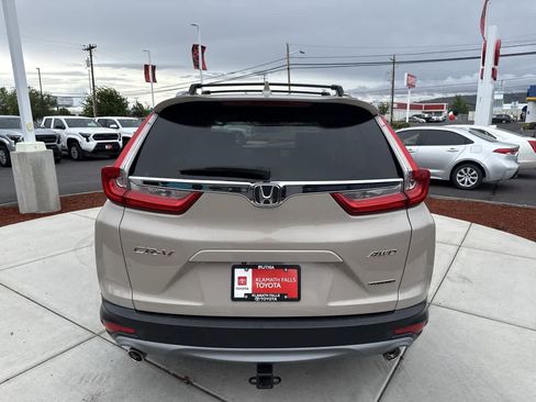 Used 2017 Honda CR-V Touring image 4