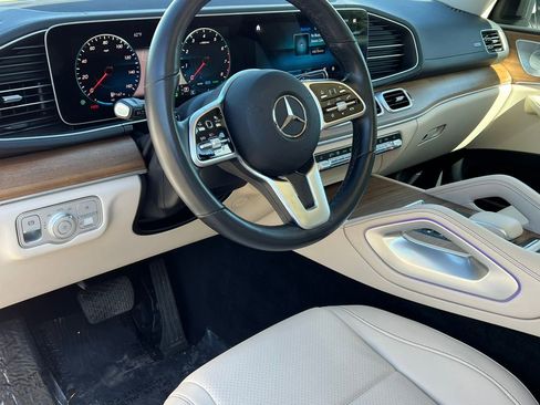 Used 2022 Mercedes-Benz GLS 450 4MATIC image 20