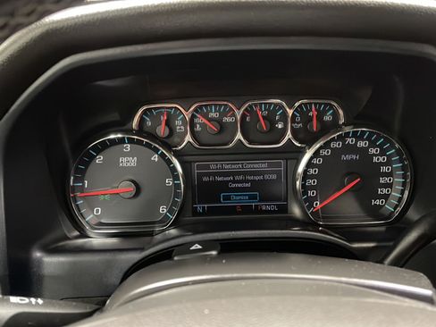 Used 2018 GMC Sierra 1500 SLT w/ SLT Premium Package AWD/4WD image 5