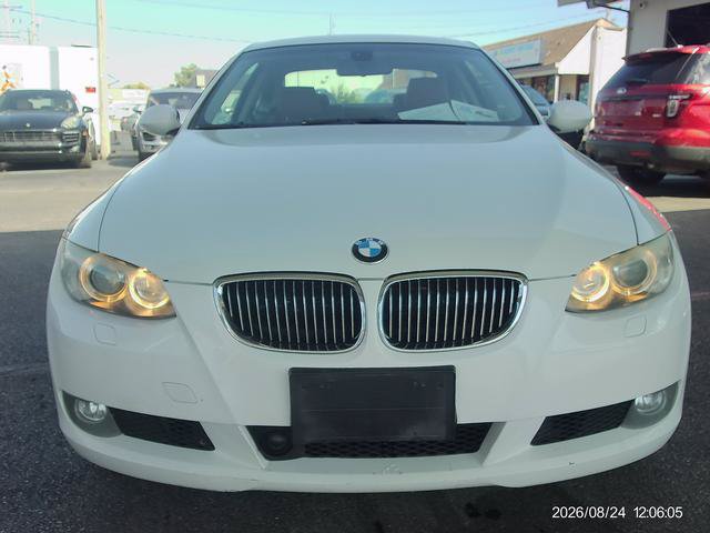 Used 2009 BMW 328i xDrive Coupe AWD/4WD image 2
