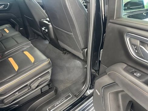 Used 2023 GMC Yukon AT4 AWD/4WD image 34
