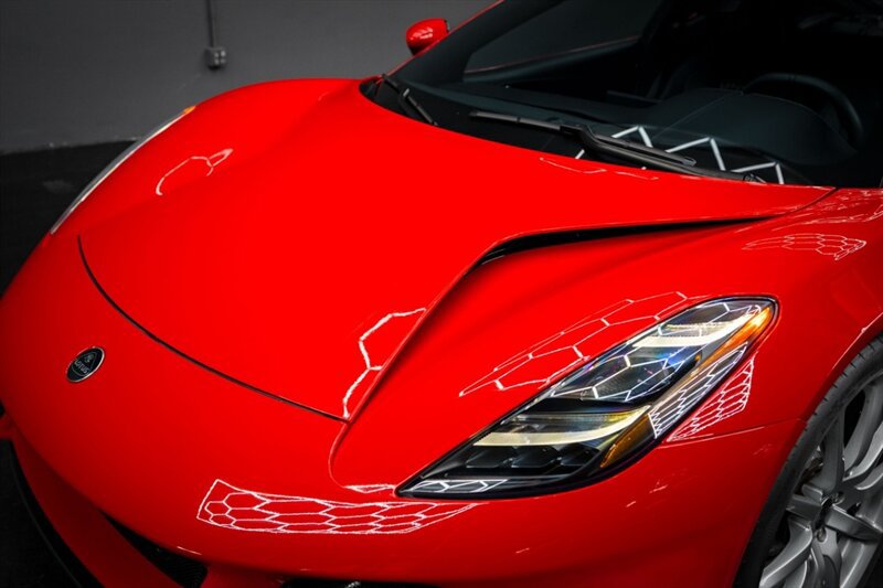 Used 2025 Lotus Emira RWD image 10